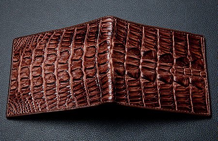 Bóp da cá sấu thật giá bao nhiêu?